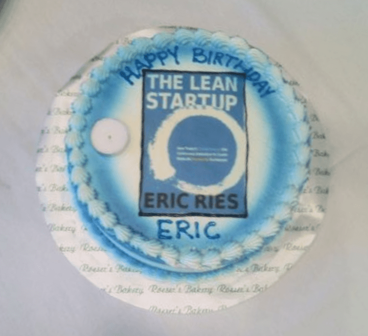The Lean Startup Birthday cake for Eric Ries for his 33 birthday on 2011